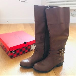 Arizona Denmark Cognac boots